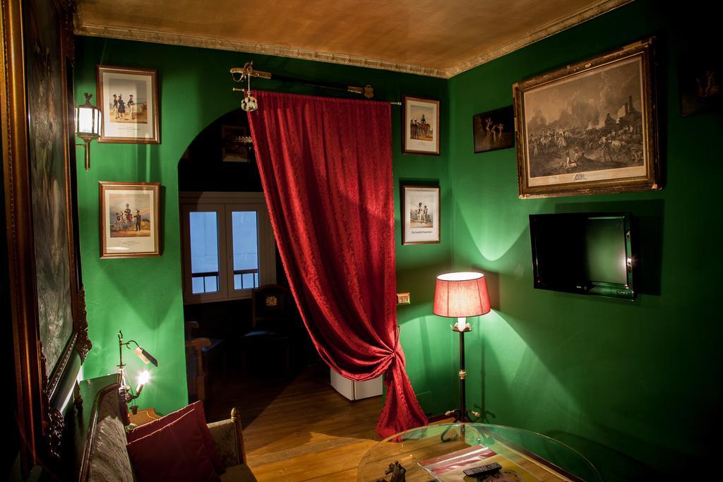 Repubblica Di Oz Rooms Varese Camera foto